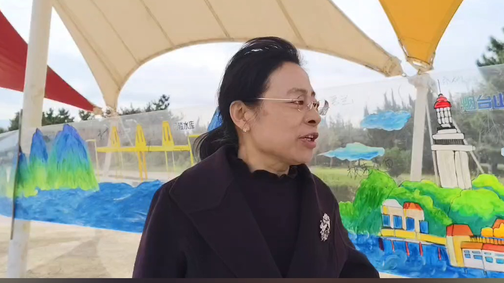 果然视频｜烟台三十余名孩子实地巡河后，绘制了一幅22米长卷