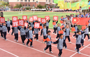 别眨眼！长峰小学科技体育节开幕式“名场面”合集来咯！