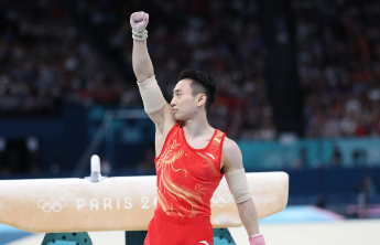 断层第一！邹敬园成就世锦赛双杠四冠王