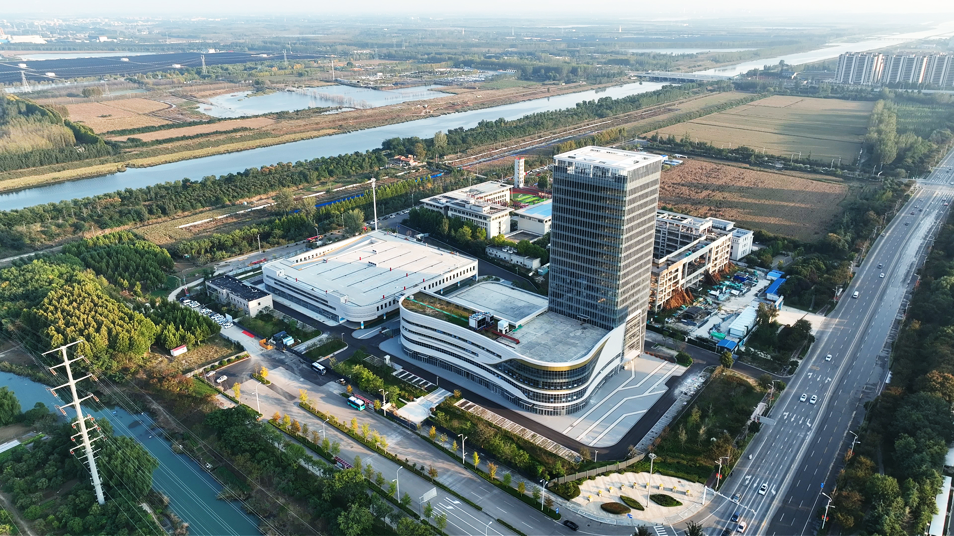 “公交 + 商业”，济宁首个公交场站TOD亮相太白湖新区