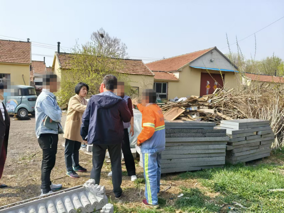 人民调解丨三尺巷道起纷争，人民调解化干戈