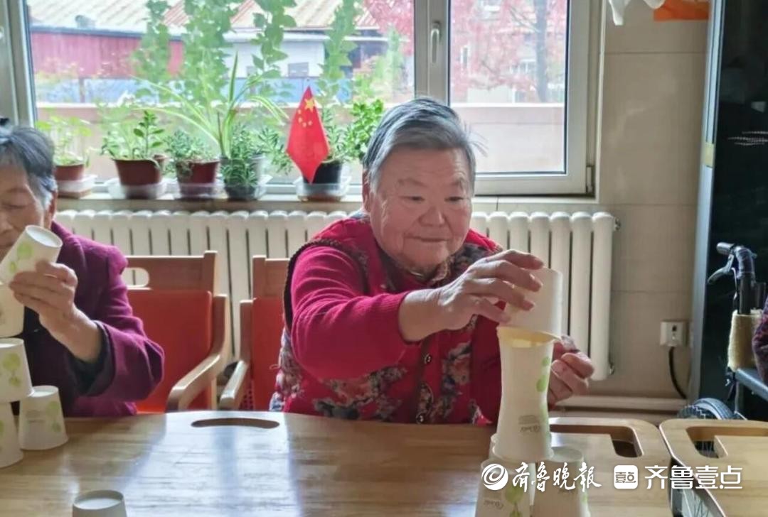 助力老年人破冰交友，“晚晴遇友”长者互助支持小组温情启幕