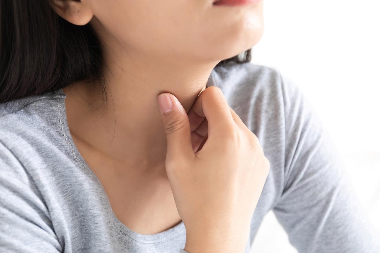 喉咙干痒总清嗓子？秋冬护咽全攻略来了