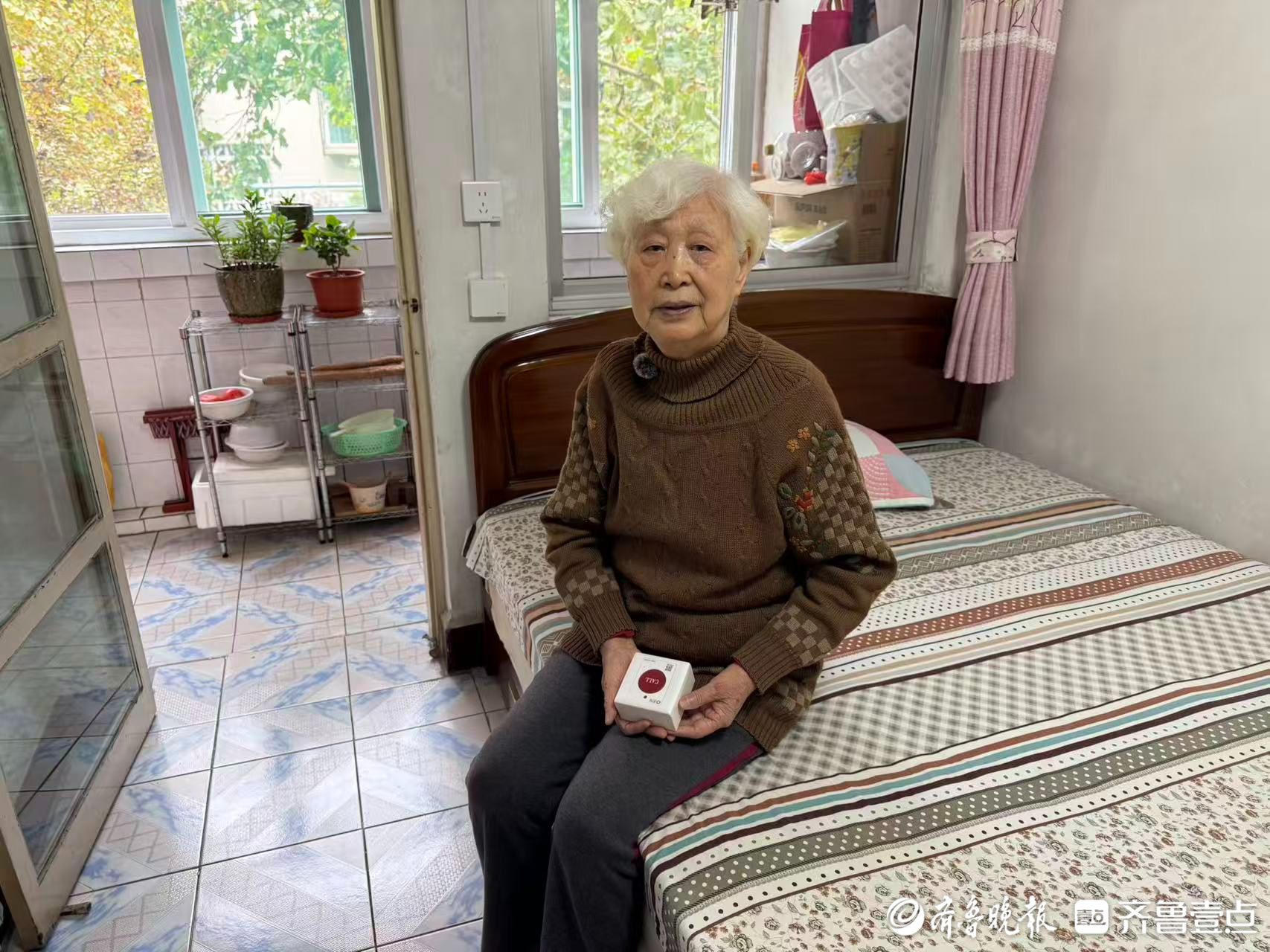 情暖重阳|24小时在线陪伴老人，济南有群“无声”的守护者