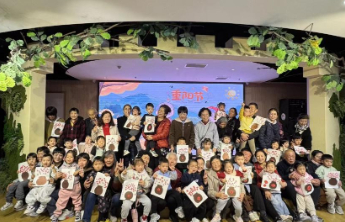 童心映重阳 温情暖校园——历下区启然幼教集团开展重阳节活动​