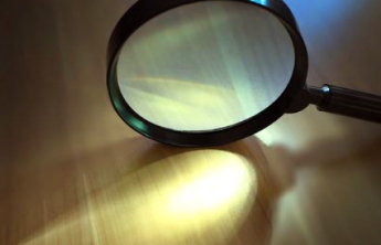 中央纪委国家监委网站：今日截至20时，1人被查5人被处分