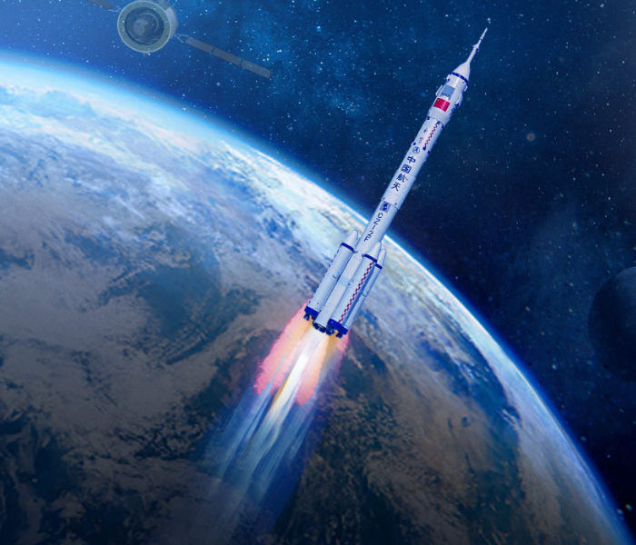 10月30日上午，神舟二十一号载人飞行任务新闻发布会在酒泉卫星发射中心召开。经任务总指挥部研究决定，瞄准北京时间10月31日23时44分发射神舟二十一号载人飞船。