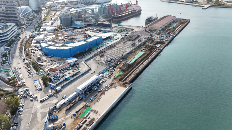 百年码头焕新！青岛国际邮轮港区二号码头及配套工程16号泊位主体结构完工