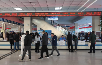 以就业促融入，菏泽市司法局联合市人社局举办招聘会