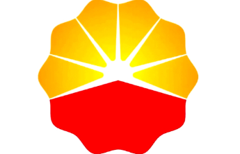 加油站里的温暖瞬间