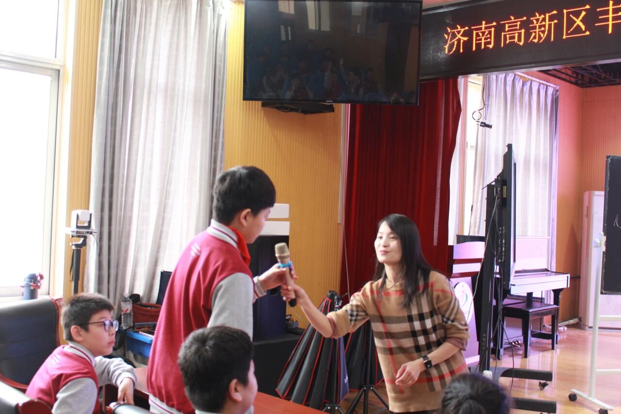 济南高新区丰奥嘉园小学举办“与心灵对话”主题心理讲座