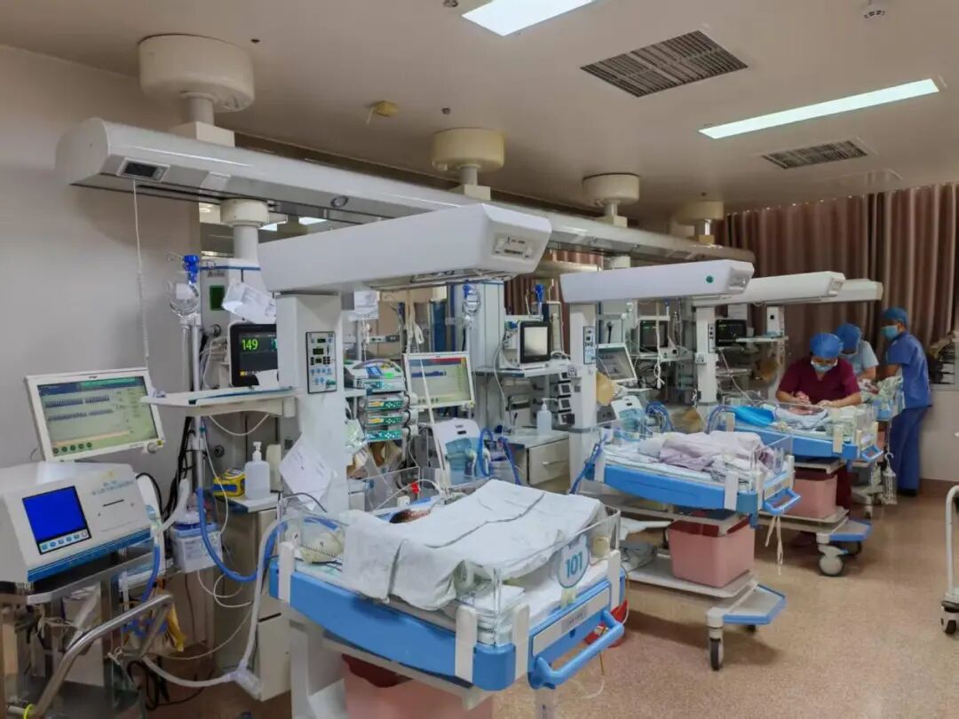 生命接力！一氧化氮吸入治疗为肺动脉高压新生儿打开呼吸之门 