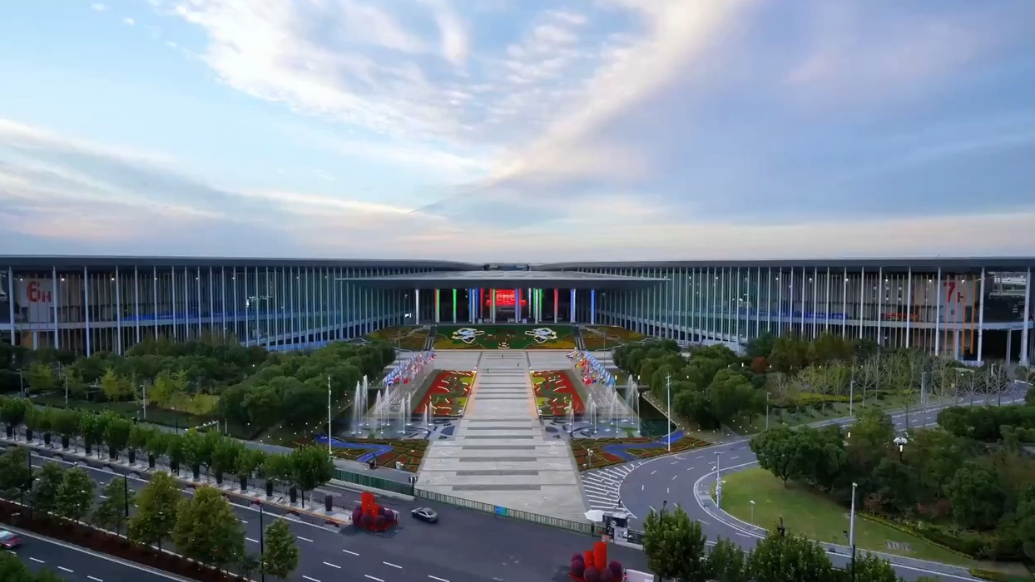 CIIE Diary | The World Bets on China