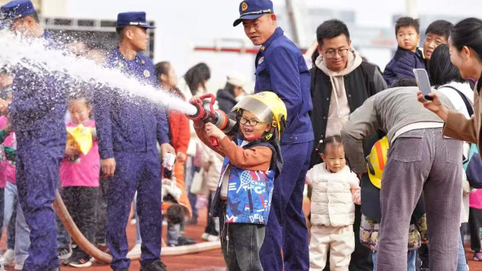 直播济南｜来啦！真的来啦！打卡2025年山东消防队站开放日