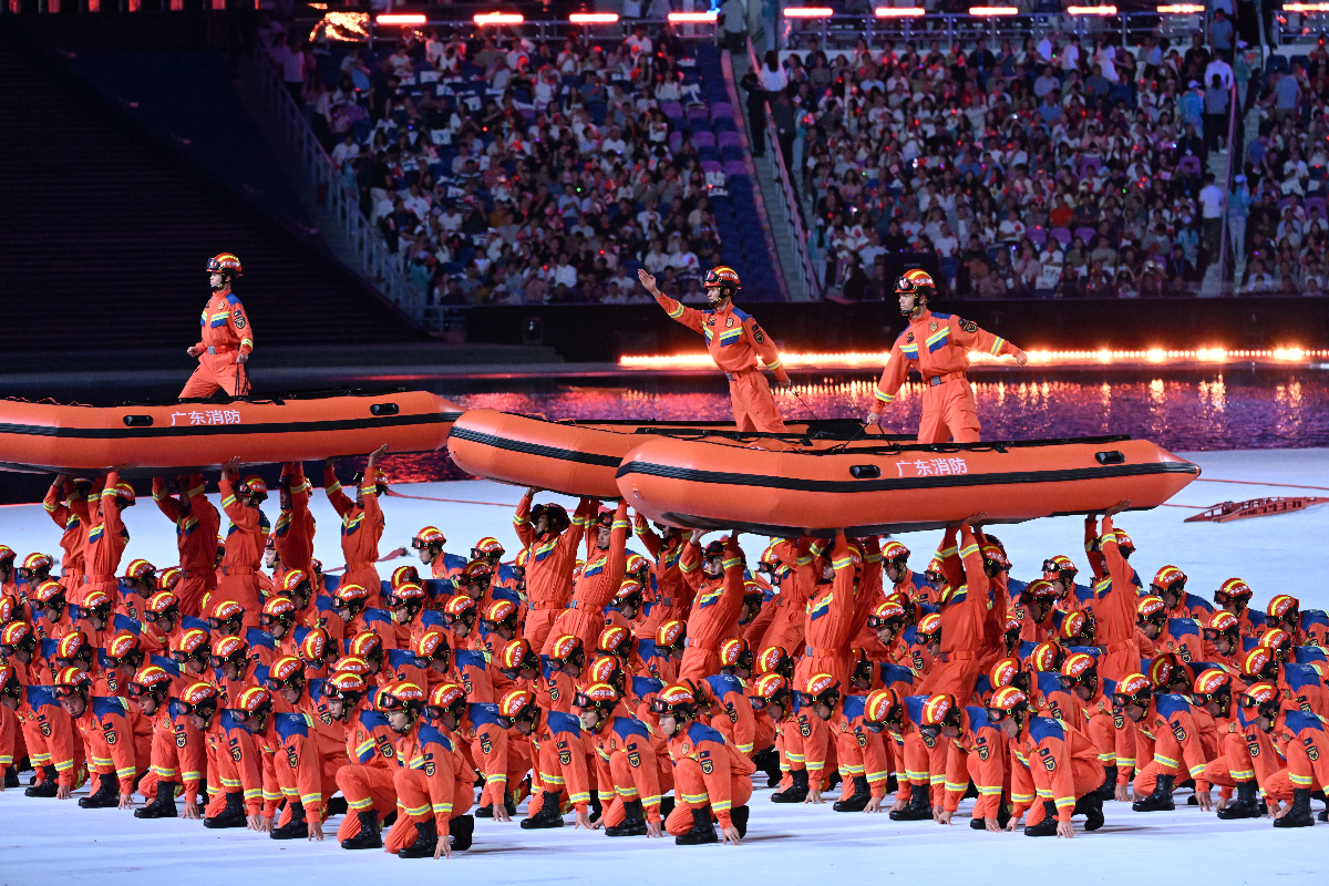 图集|全运会开幕式暖场节目《忠“橙”本色》引观众欢呼