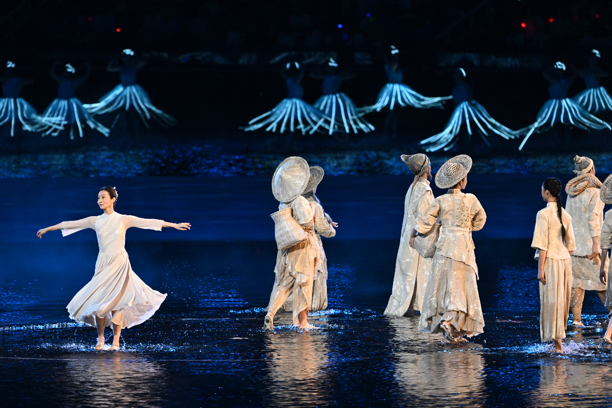 图集|全运会开幕式：水舞台展现大湾区的灵动之美