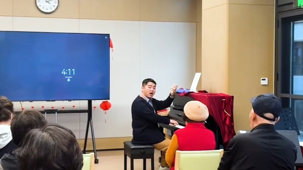 用音乐陪伴岁月，一名00后文娱活动师的自白