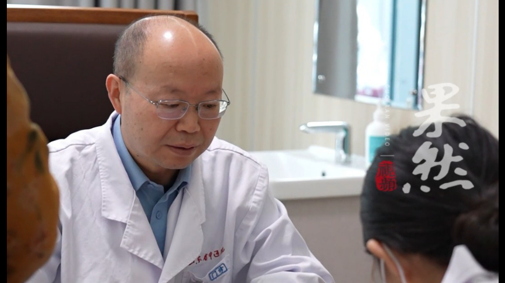 经常失眠怎么办？山东省中医院阎兆君：人体自带“安眠开关”