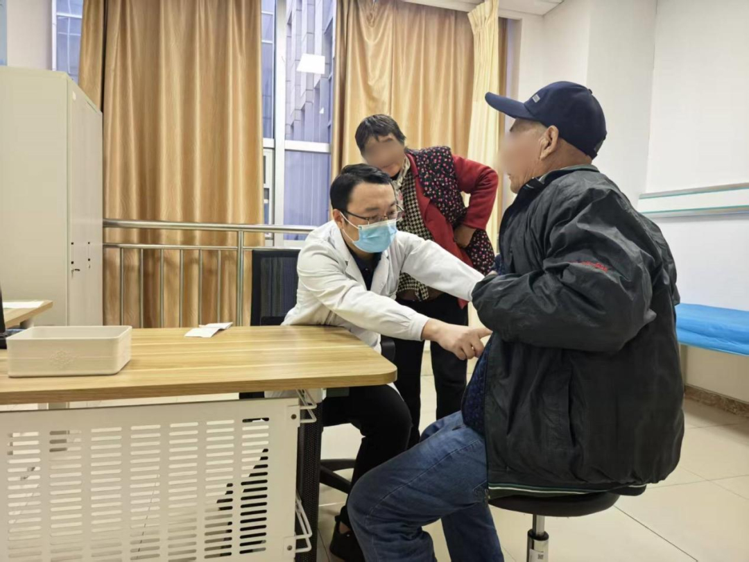 “我们随时在”！临沂市人民医院肝胆外科张超深夜急救获患者盛赞