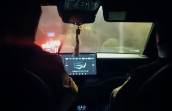 “因为你好 济南才好” 景区暖心车队雨夜30公里免费送游客