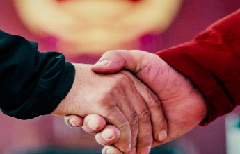 爱心人士向青岛市见义勇为基金会捐赠500万元