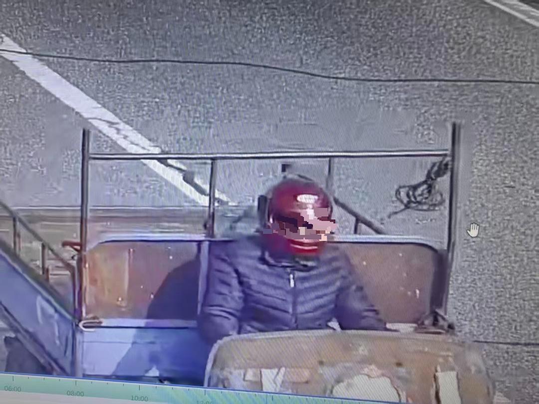 “红福字”成破案密码，肇事逃逸三轮车6天终落网