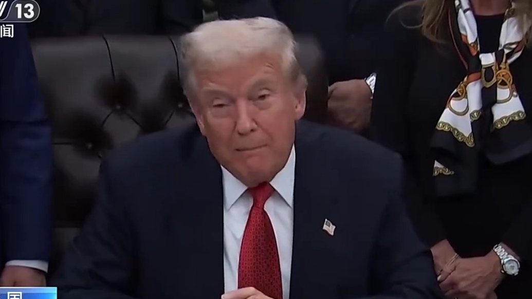 特朗普称政府“停摆”致美国1.5万亿美元损失