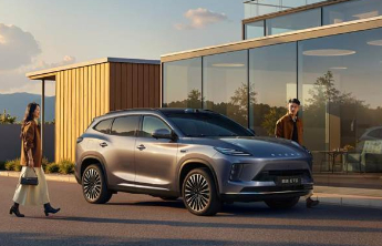 新奢智电中型SUV星途ET5正式预售，定价15.99万元起