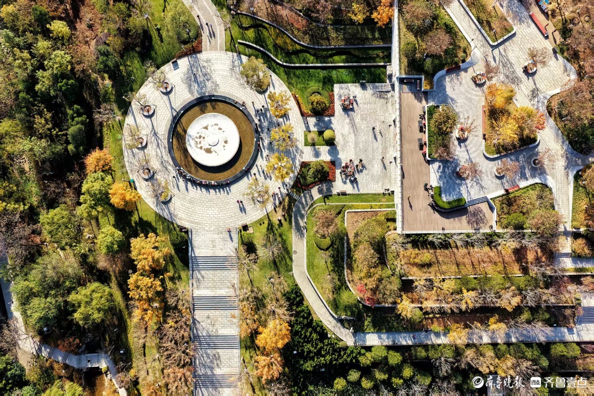 鸟瞰佛慧山进山广场