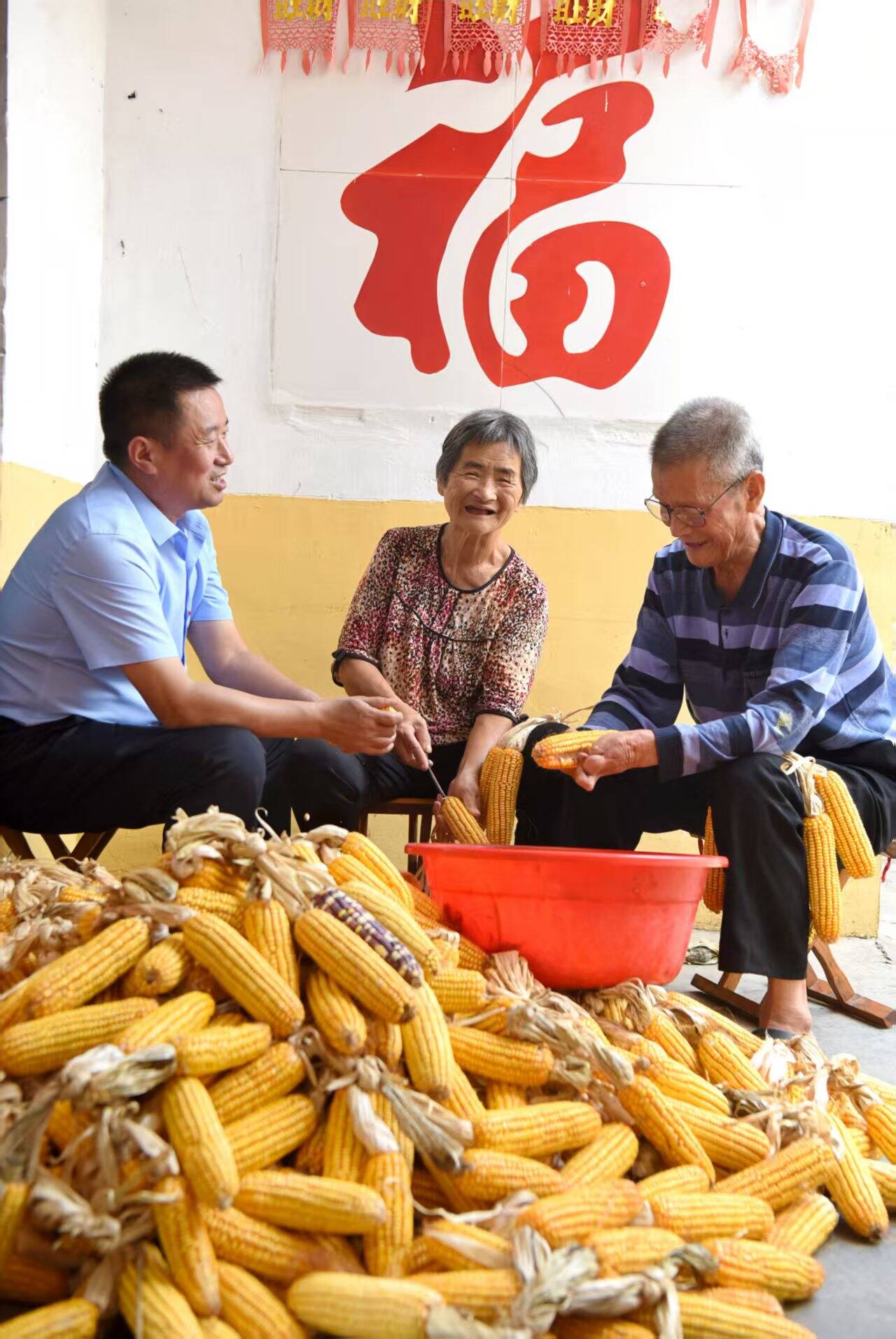 潍坊一村集体建起老年公寓，70岁以上老人吃住全免费