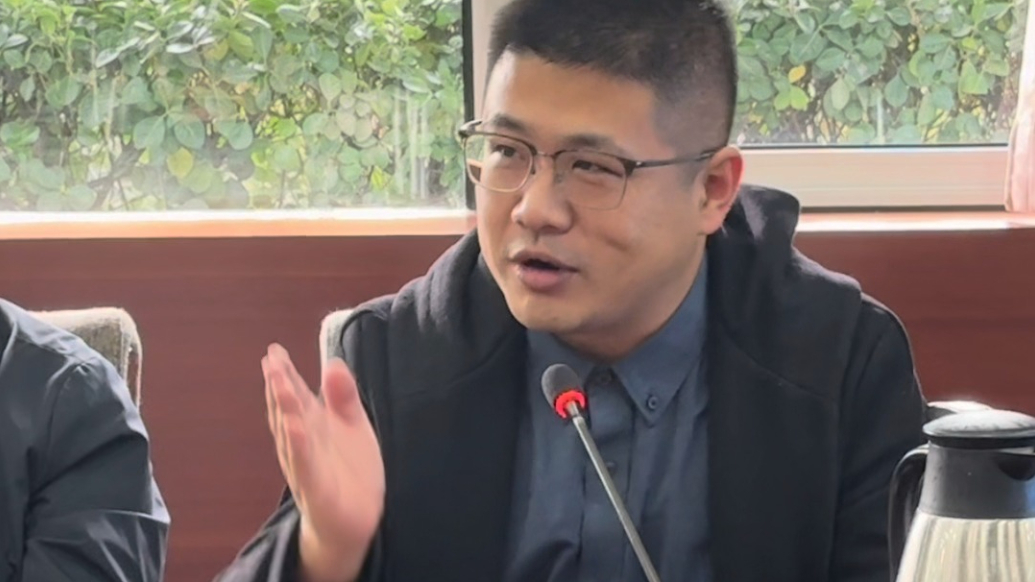 专题|开门听民意，圆桌解“堵点”，“打开大门干交通”首场活动举办