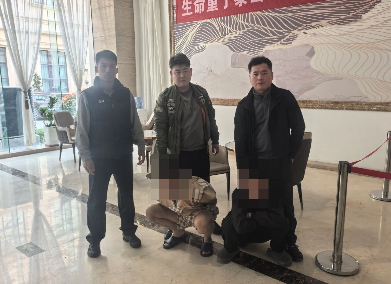 东营：民警快速破案挽损，群众送锦旗拍抖音致谢