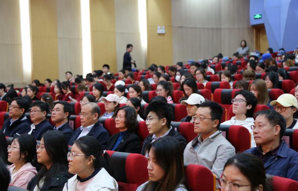 山财大举办第二届“诵读红色家书 涵养家国情怀”大赛