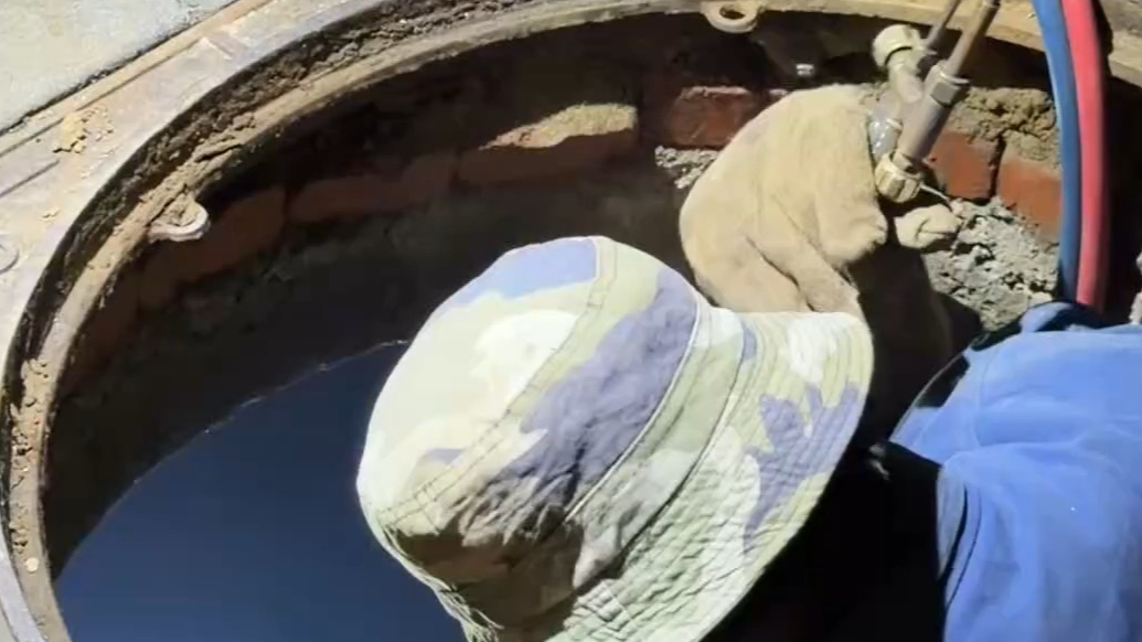 问暖：500回应④极力抢修管道薄弱点，在社区网格发布了信息