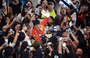 赛场需要观众热情，但拒绝“饭圈”乱象侵蚀