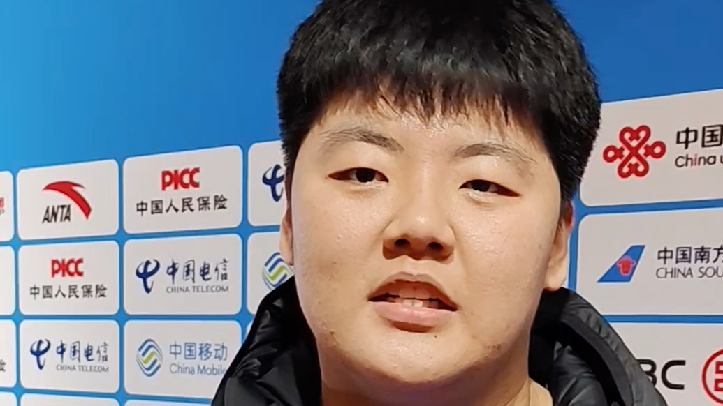 果然视频|张家乐：比赛正常发挥，下一个目标是稳定在77米以上