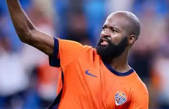 青岛海牛足球俱乐部声明：从未拖欠外援兰克尔·泽薪酬