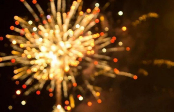 严格规范烟花爆竹产品多项重要指标，这一强制性国家标准发布