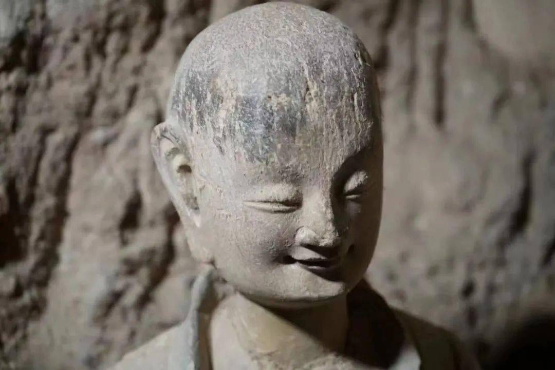 人文|麦积山石窟，跨越千年的“东方微笑”