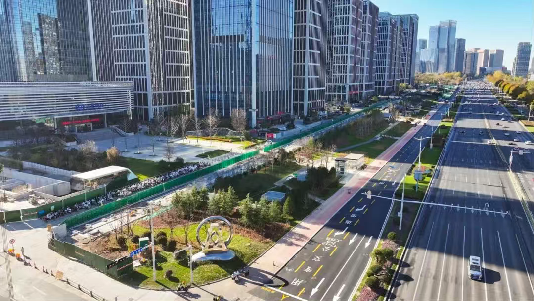 地铁通泉城｜4号线试运行近仨月，围挡咋还没拆完？对比图抢先看