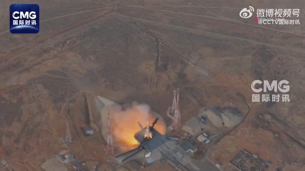 果然视频·看天下|俄“联盟”载人飞船升空后，发射台受损