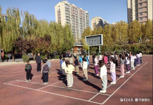 城乡携手深耕球类课堂——城乡一体化发展第三区域11月教研纪实