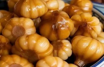 假冒糖蒜检出添加剂超标！河南通报43批次不合格食品