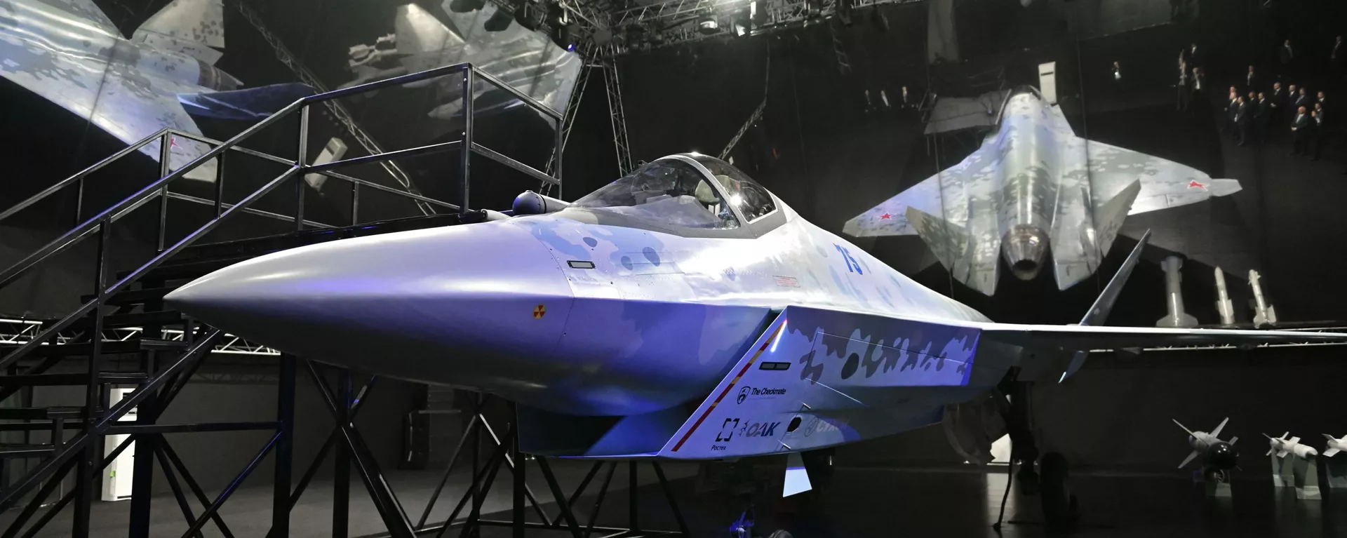 军情室|俄新型五代机明年首飞，苏-75能“绝杀”F-35吗