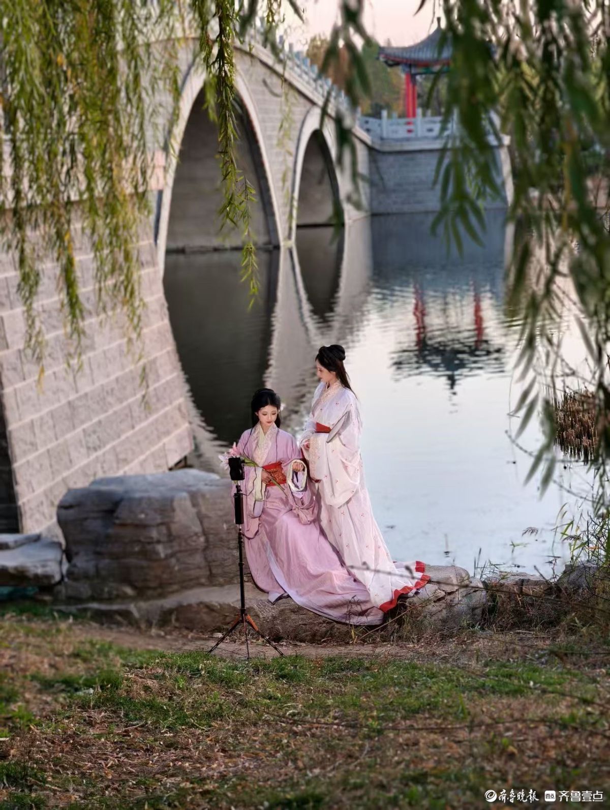 行摄华山——崇正桥边拍古装