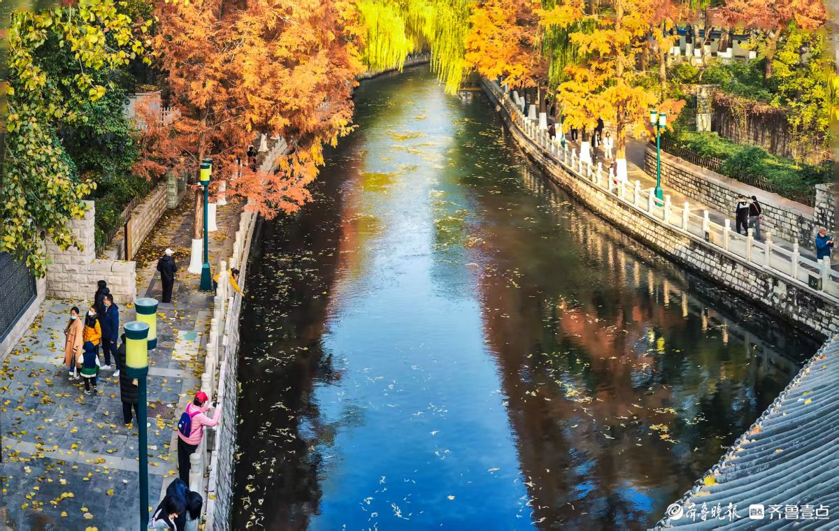 济南青龙桥护城河畔，美景随手拈来