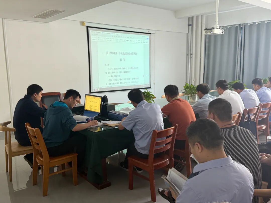 阳城二号井亮剑掘锚作业安全，14条“铁规”织密防护网