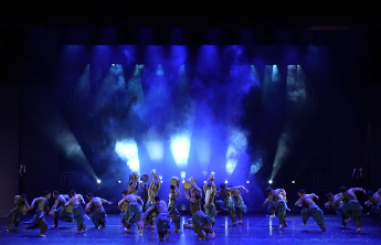 向阳而生 艺彩绽放|男子群舞《天地回声》