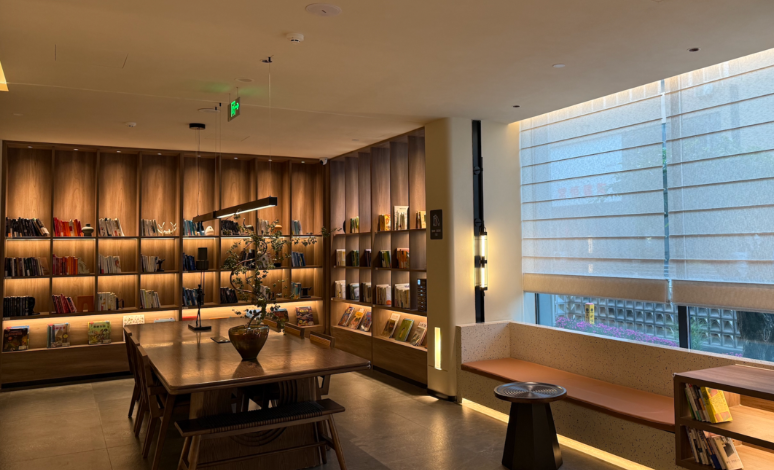 果然财经｜从卖房间到经营场景，酒店“第三空间”成增收突破口