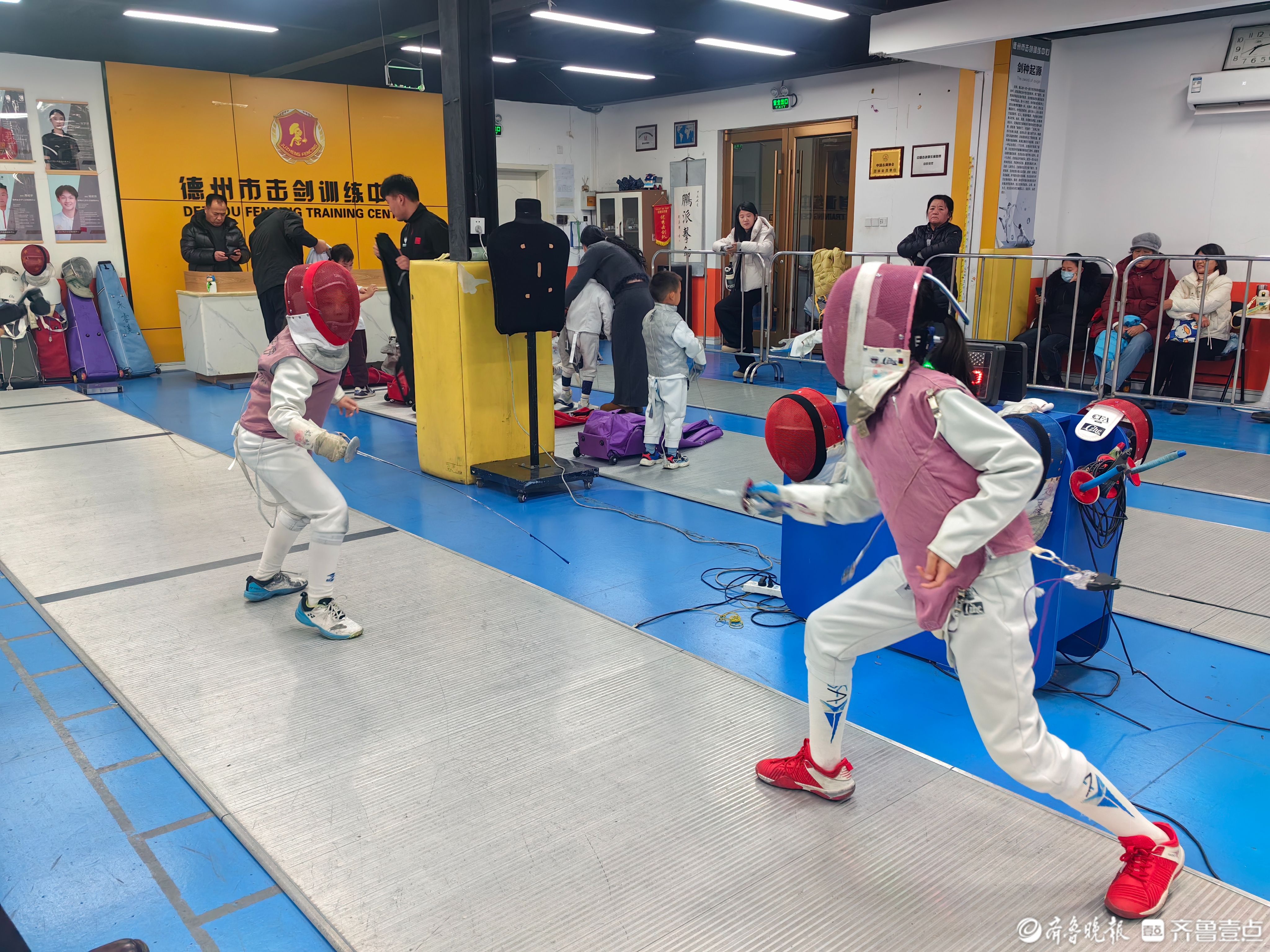 蝶变天衢·特写丨从小众到名片：击剑运动如何点亮德州天衢新区